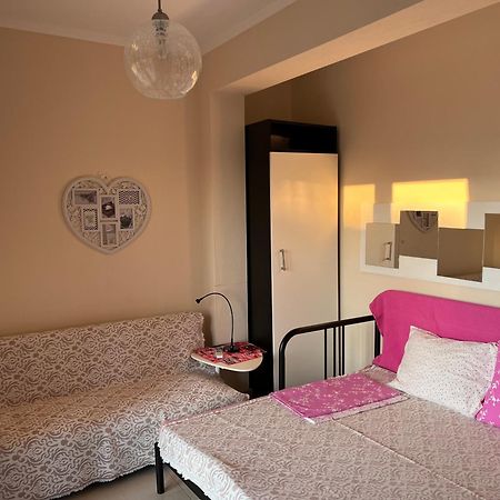 Am Beach House Nea Moudania Exterior photo